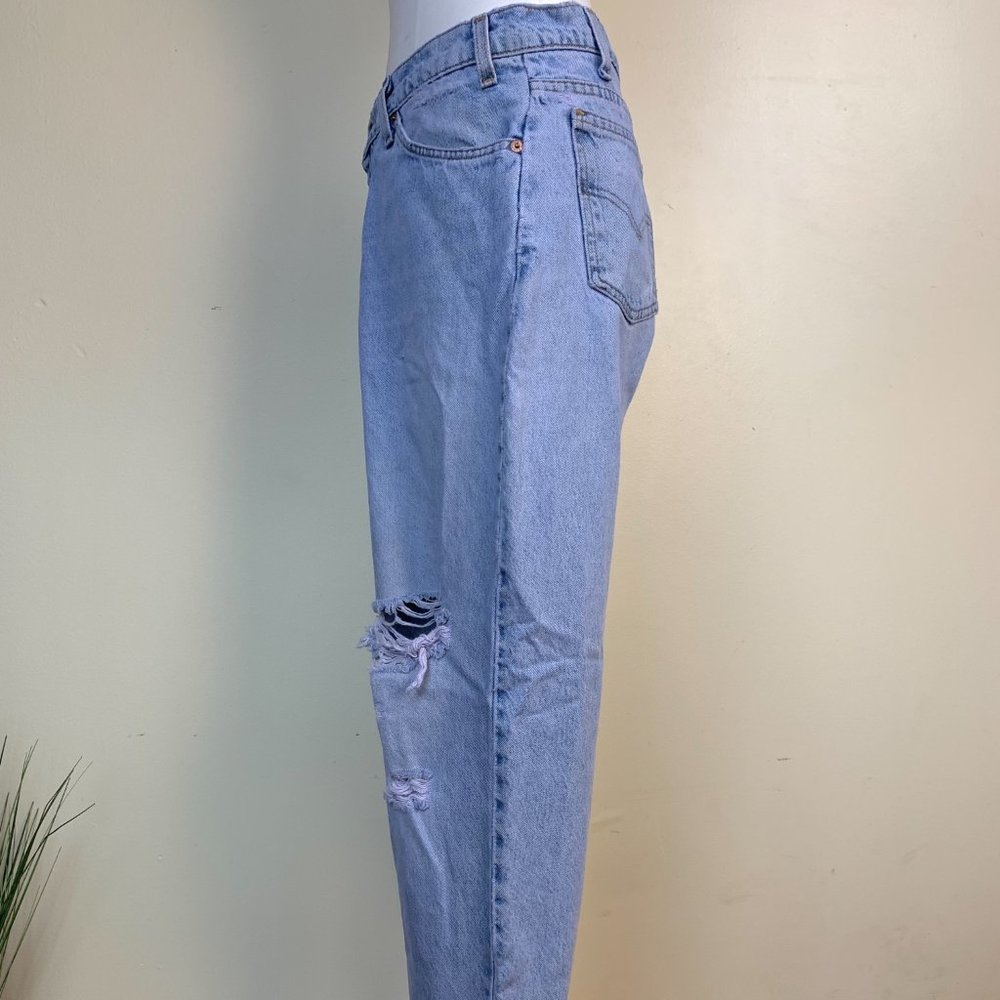 80’s Orange Label Light Wash Distressed 560 Jeans